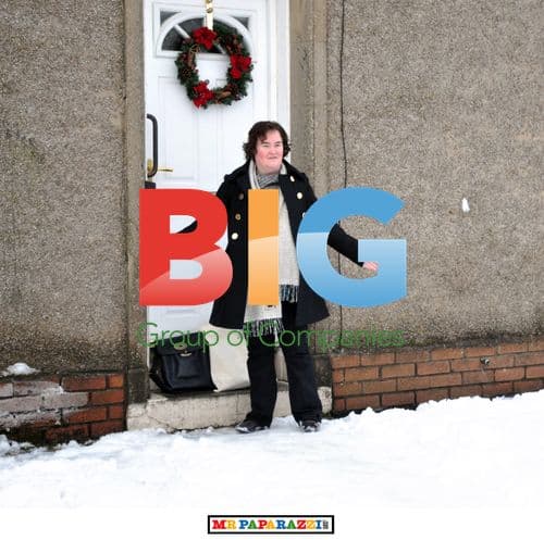 Susan Boyle Plays in the Snow