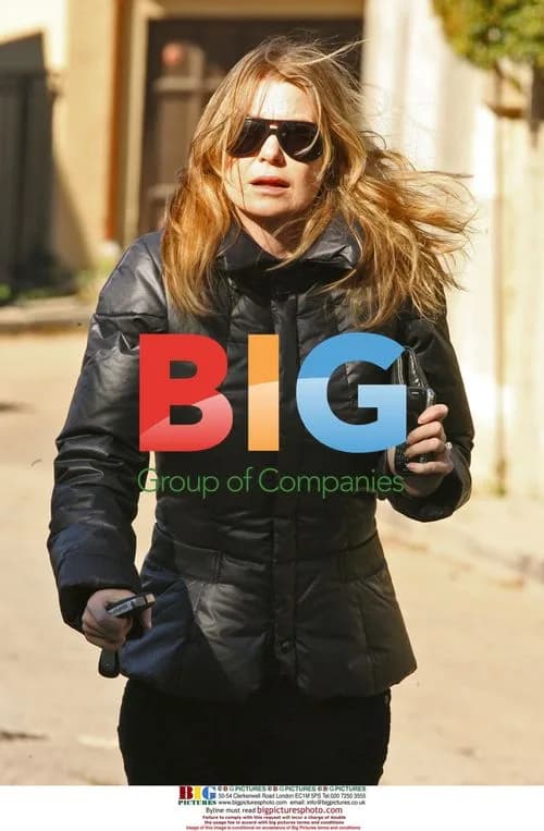 Ellen Pompeo Grabs Coffee Before Work