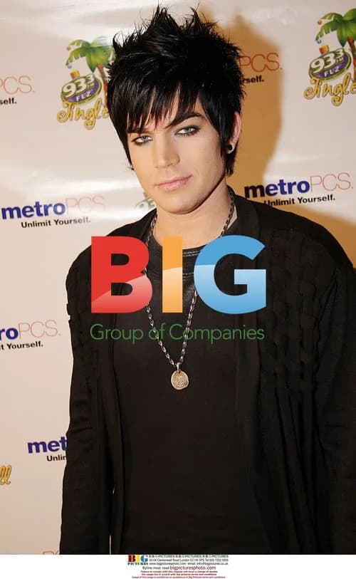 Adam Lambert at 2009 Jingle Ball Tampa