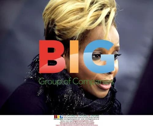 Mary J. Blige CD Signing in NYC
