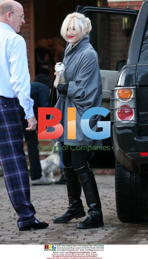 Gwen Stefani and Gavin Rossdale family visit