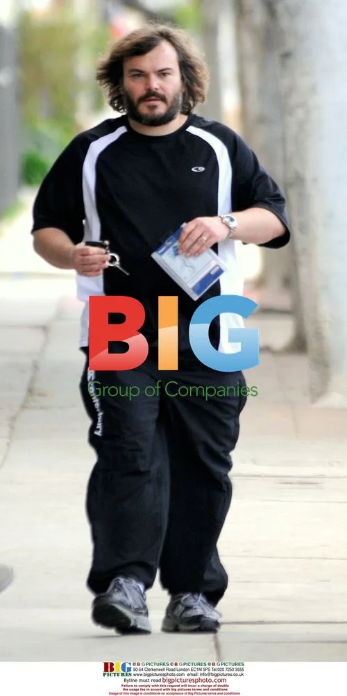Jack Black shops at Samy's camera