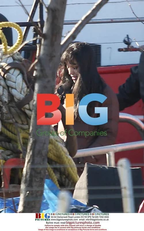 Angelina Jolie films 'Salt' in New York