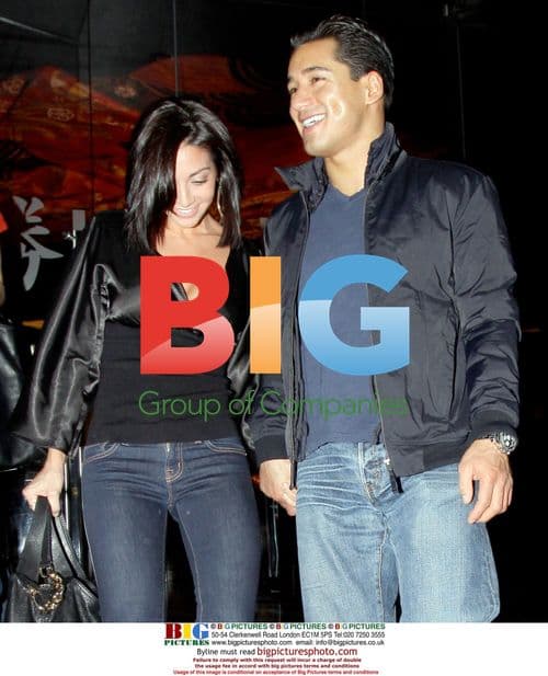 Mario Lopez and Courtney Mazza leave restaurant