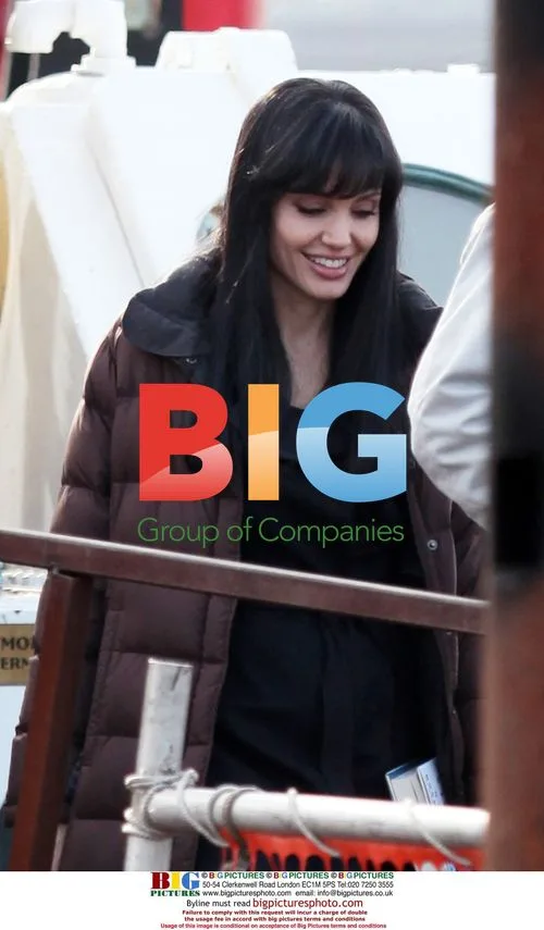 Angelina Jolie on set of 'Salt' in NYC