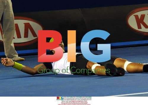 Nadal beats Federer in Australian Open final