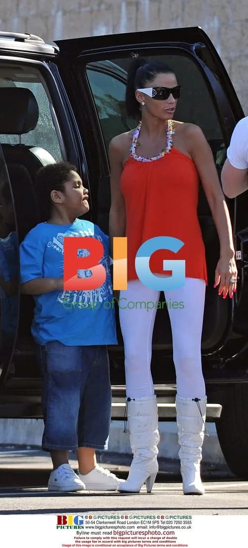 Katie Price and Peter Andre Visit Junior Blind