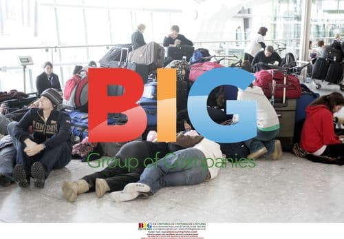 Heavy Snowfall Disrupts Heathrow Airport