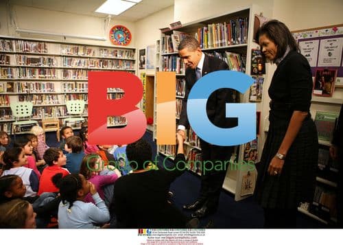 Obama and First Lady Visit 2nd Graders