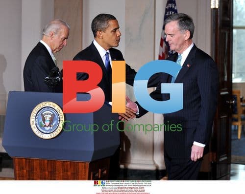 Obama Announces Commerce Secretary