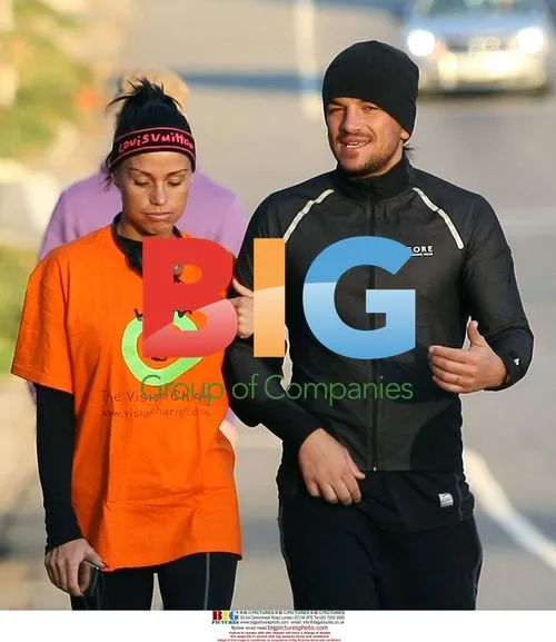 Katie Price and Peter Andre Jog on Beach