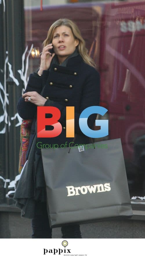 Tania Strecker Shopping in London