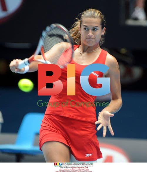 Amelie Mauresmo loses in Australian Open