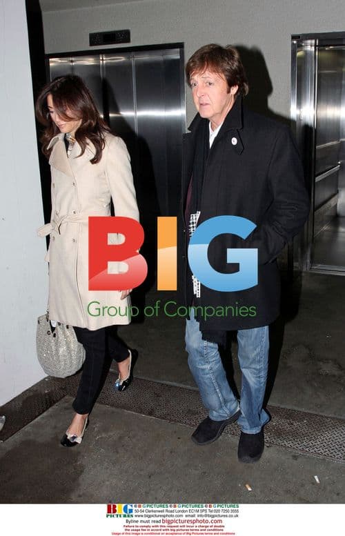 Sir Paul McCartney and Nancy Shevell Arrive at LAX