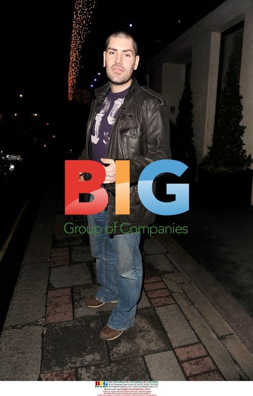 Shane Lynch dining with Ronan Keating