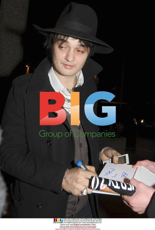 Pete Doherty receives Honorary Patronage medal