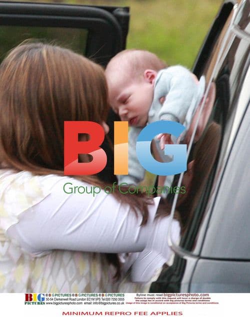 Charlotte Church and kids at Tesco
