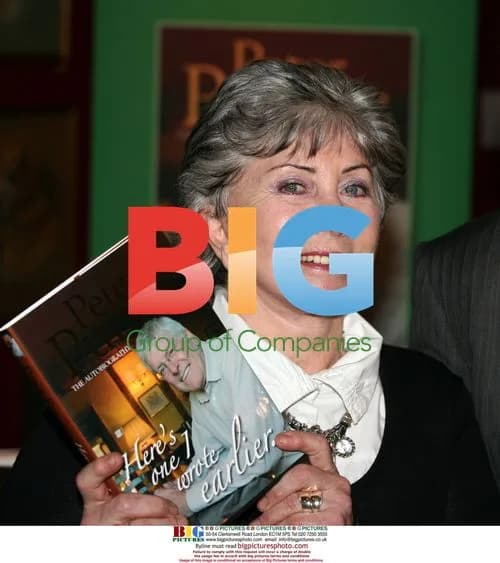 Peter Purves hosts autobiography launch party
