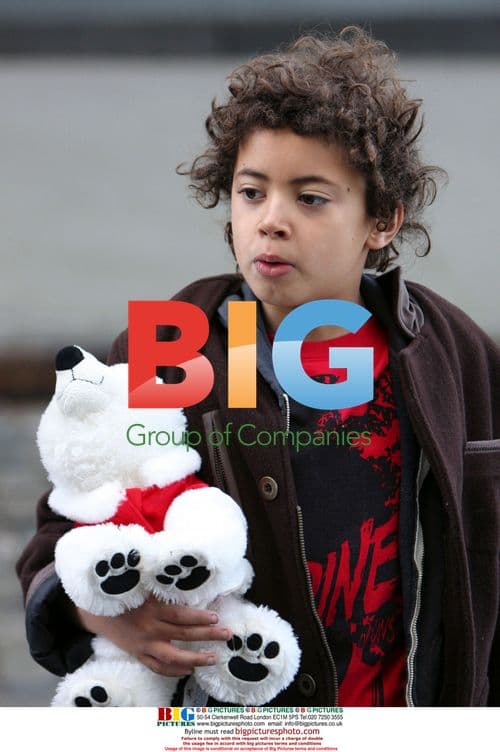 Jackman Family Out For Breakfast