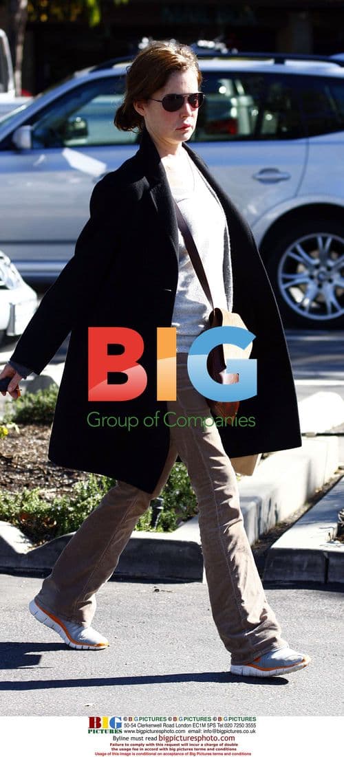 Lara Flynn Boyle in Brentwood