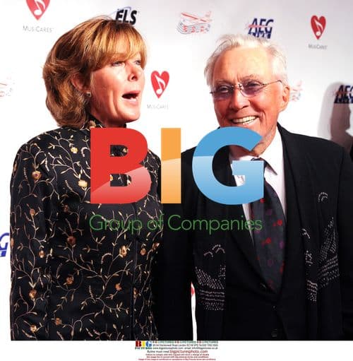 Andy Williams and wife at Neil Diamond tribute