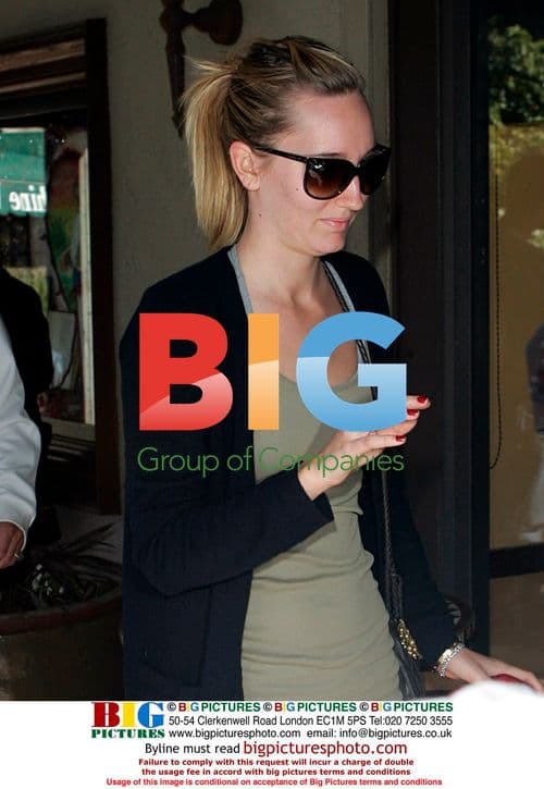 Rod Stewart and Daughter Leave Starbucks in Lamborghini