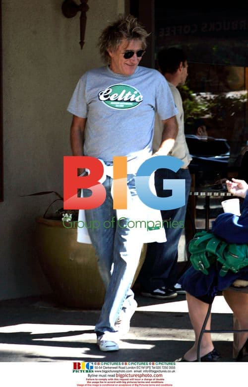 Rod Stewart and daughter Ruby leave Starbucks in Lamborghini