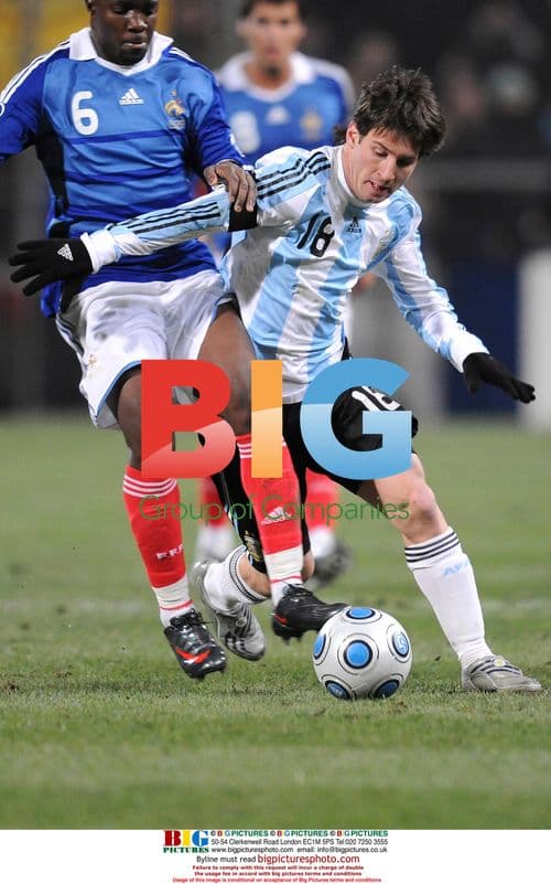 Lassana Diarra and Lionel Messi