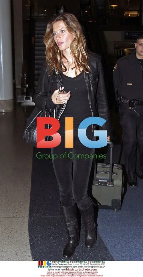 Gisele Bundchen at LAX Airport