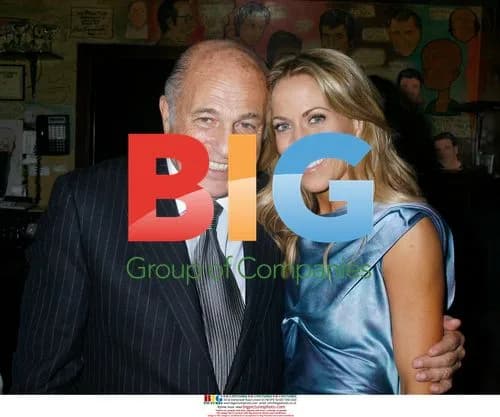 Doug Morris and Sheryl Crow at UMG Grammy Dinner