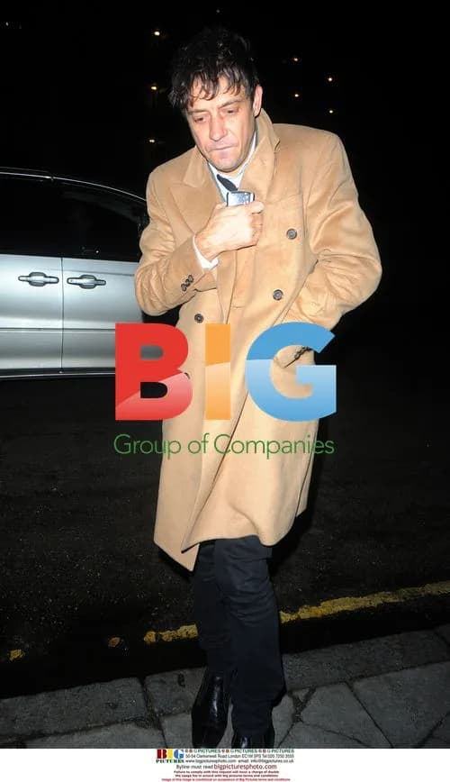 Jamie Hince arrives home alone after night out