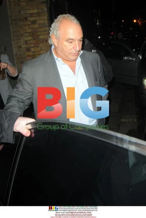 Kate Moss Leaves the Ivy Club