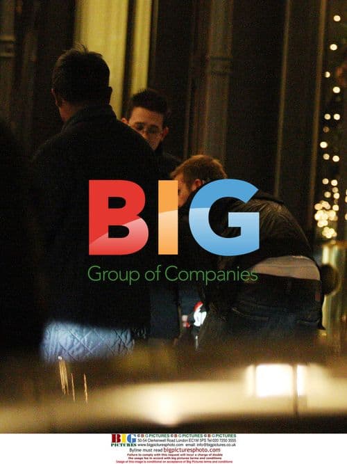 David Beckham Arrives at Hotel with Kids in Milan