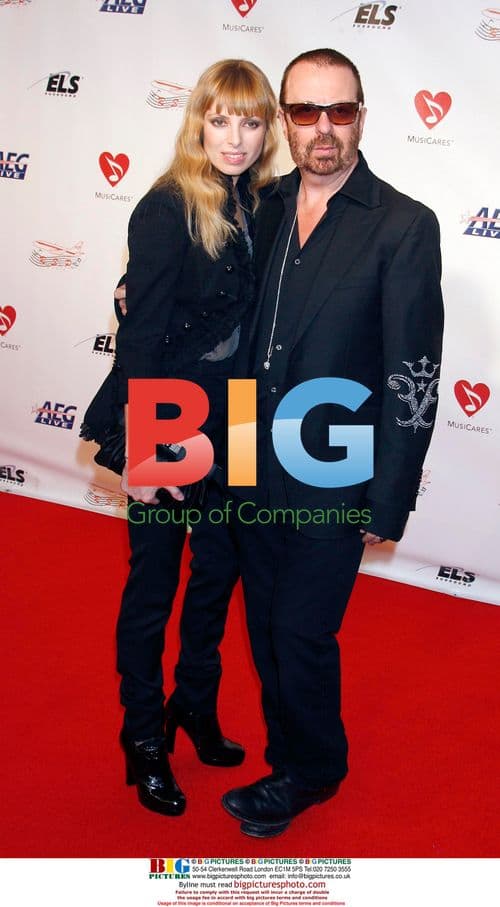 Anoushka Fisz and Dave Stewart at 2009 MusiCares Gala