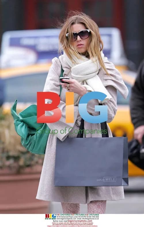 Whitney Port Shopping in NYC