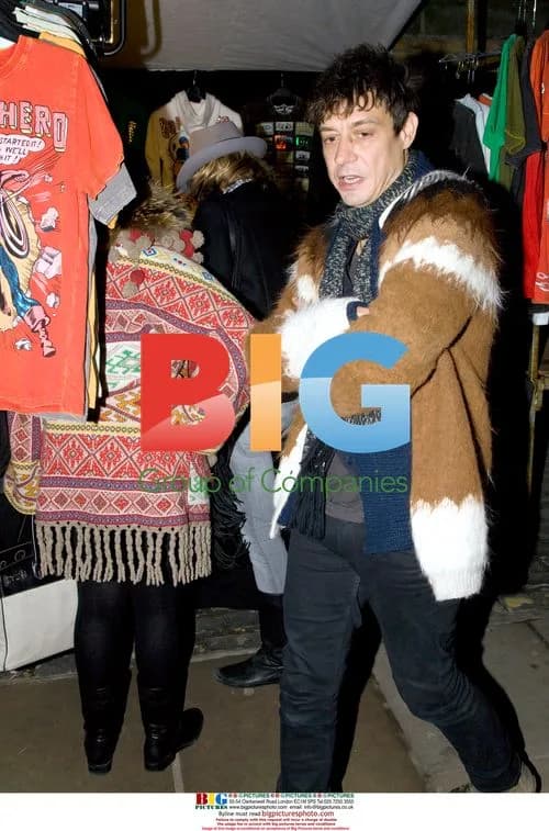 Kate Moss and friends at bowling alley