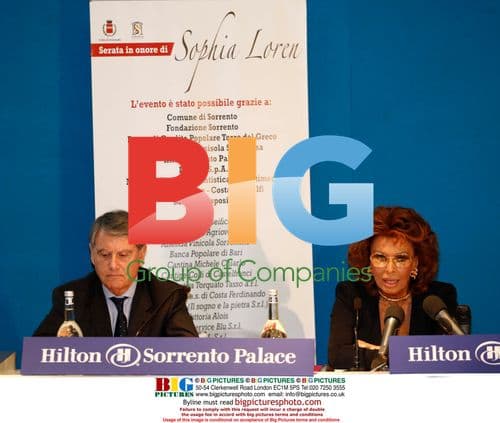 Sophia Loren Receives Citizenship in Sorrento