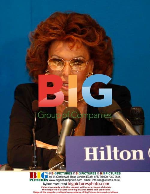 Sophia Loren Receives Citizenship in Sorrento