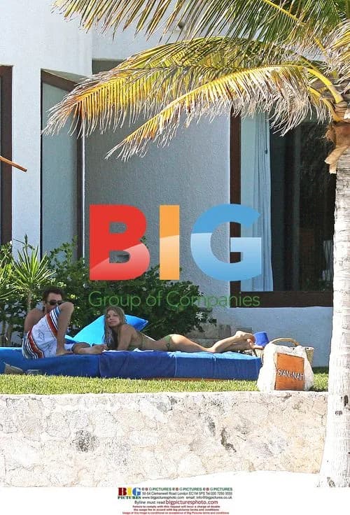Fergie and Josh Duhamel Honeymoon in Cancun