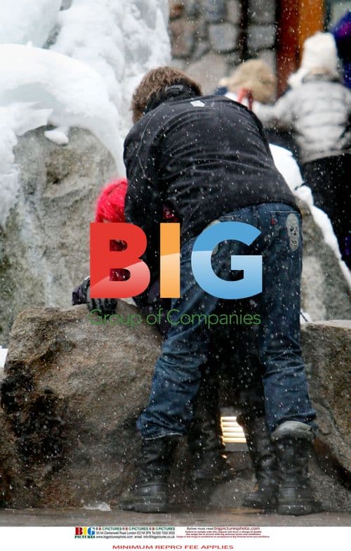 Jonathan Ross and family ski trip