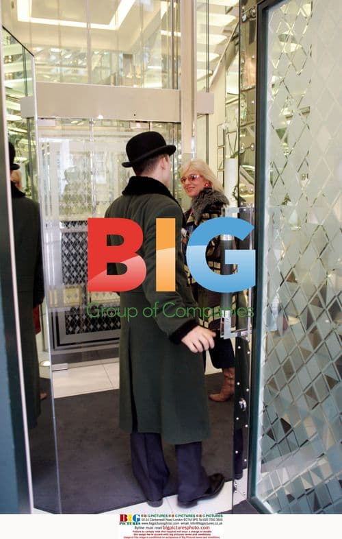 Carol Thatcher spotted outside London's Ivy club