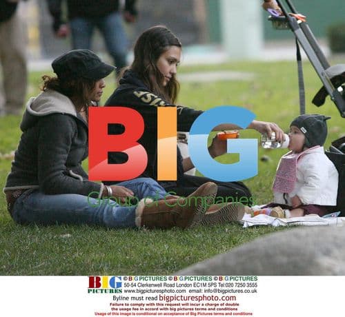 Jessica Alba and Cash Warren at Beverly Hills Park