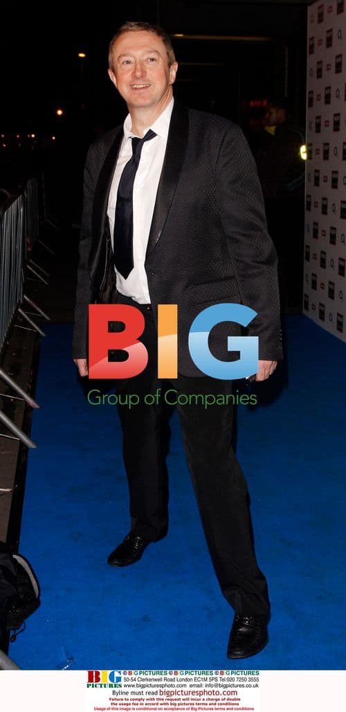 Coldplay and The Killers perform charity gig