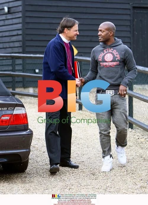 Bishop and Kevin Adams Visit Jade Goody's Home