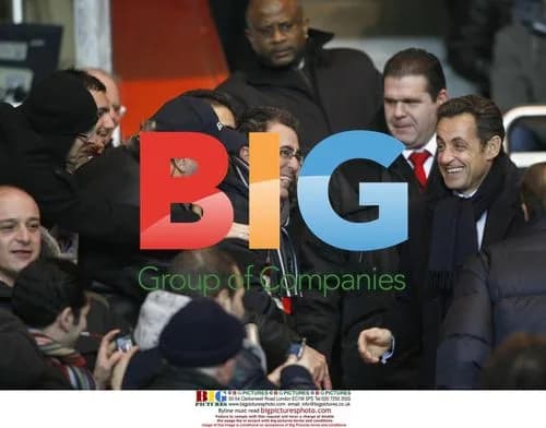 Sarkozy Watches PSG vs Wolfsburg Match