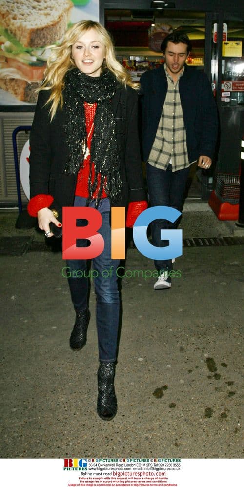 Fearne Cotton and Jesse Jenkins shopping