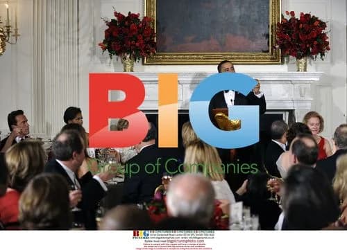 Obama Toasts Governors at White House Dinner