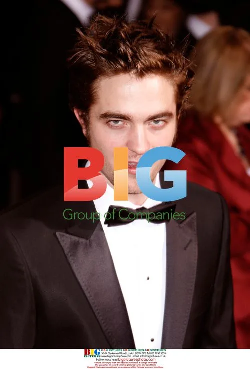 Robert Pattinson at the 81st Academy Awards