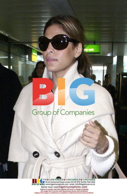 Eva Mendez arrives at London airport