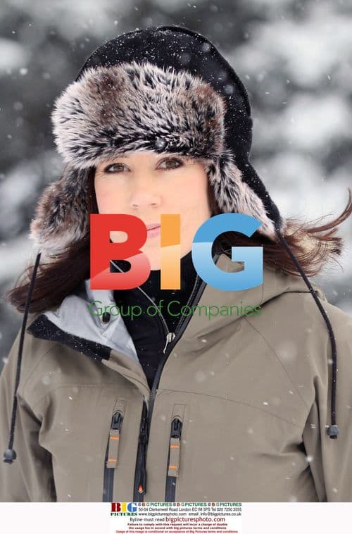 Frederik, Mary, and children in Klösters